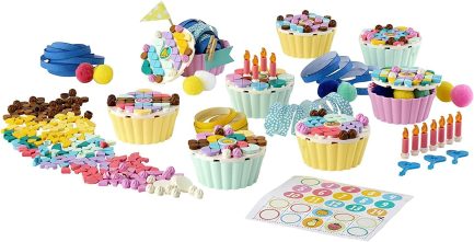 LEGO® Dots: Creative Party Kit with Cupcakes (41926) - Image 3