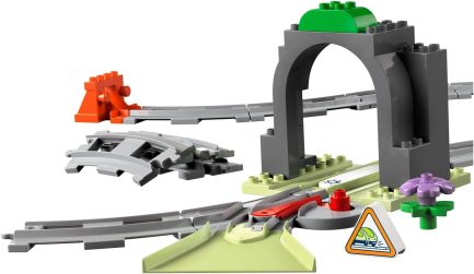 LEGO® DUPLO® Town: Train Tunnel and Tracks Expansion Set (10425) - Image 2