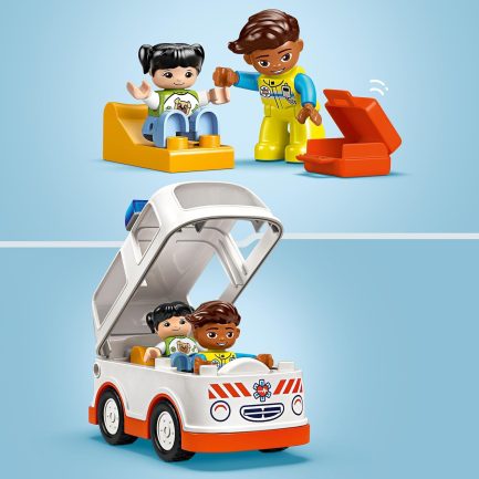 LEGO® DUPLO®: Ambulance & Driver (10447) - Image 3