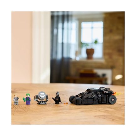 LEGO® DC Batman™: Batman Tumbler vs. Two-Face™ & The Joker™ (76303) - Image 6